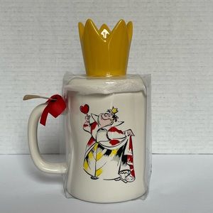 Rae dunn x Disney queen of hearts mug nwt